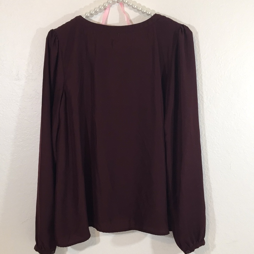 Alice & Uo Long Sleeve Burgundy Blouse sz Medium - Picture 4 of 7